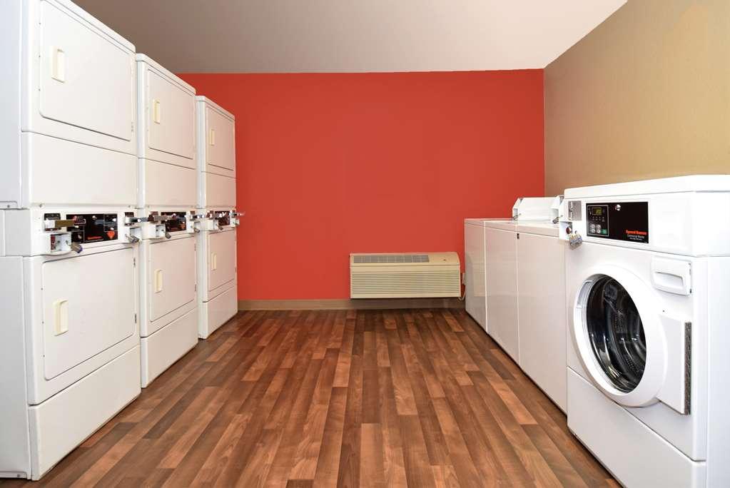 Extended Stay America Suites - Boston - Waltham - 32 4Th Ave Exterior photo