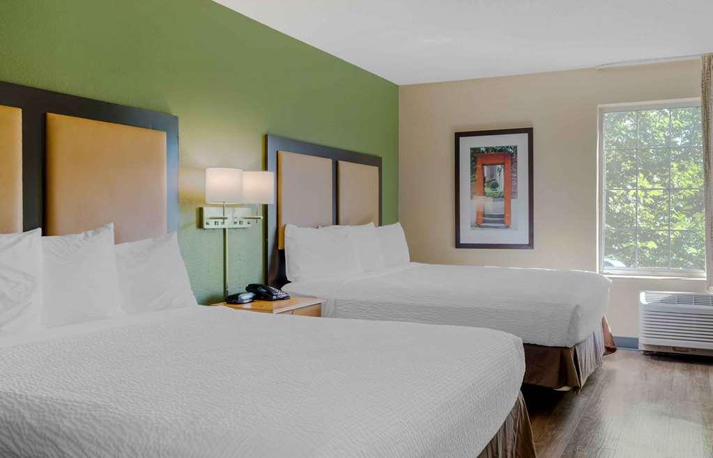 Extended Stay America Suites - Boston - Waltham - 32 4Th Ave Room photo