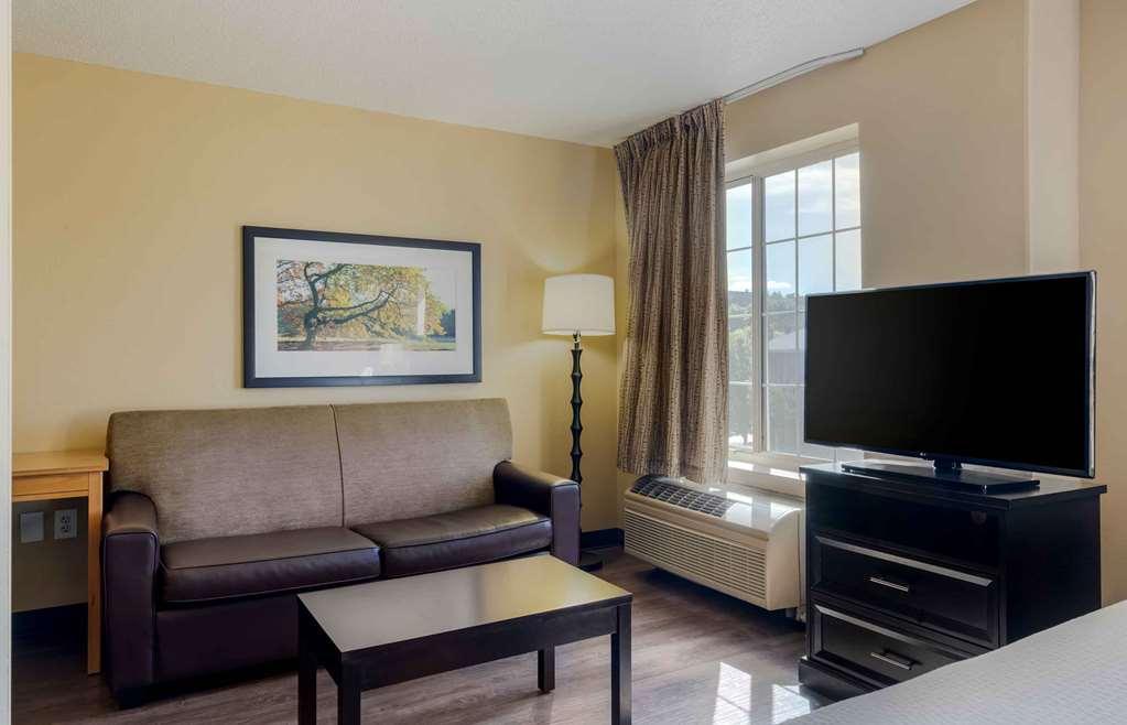 Extended Stay America Suites - Boston - Waltham - 32 4Th Ave Room photo