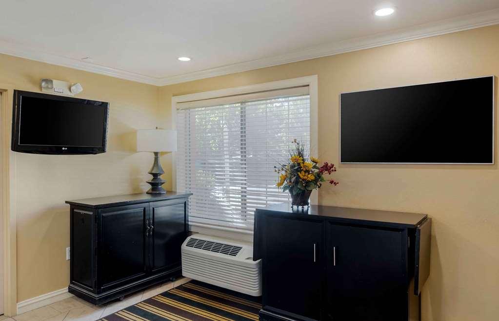 Extended Stay America Suites - Boston - Waltham - 32 4Th Ave Interior photo