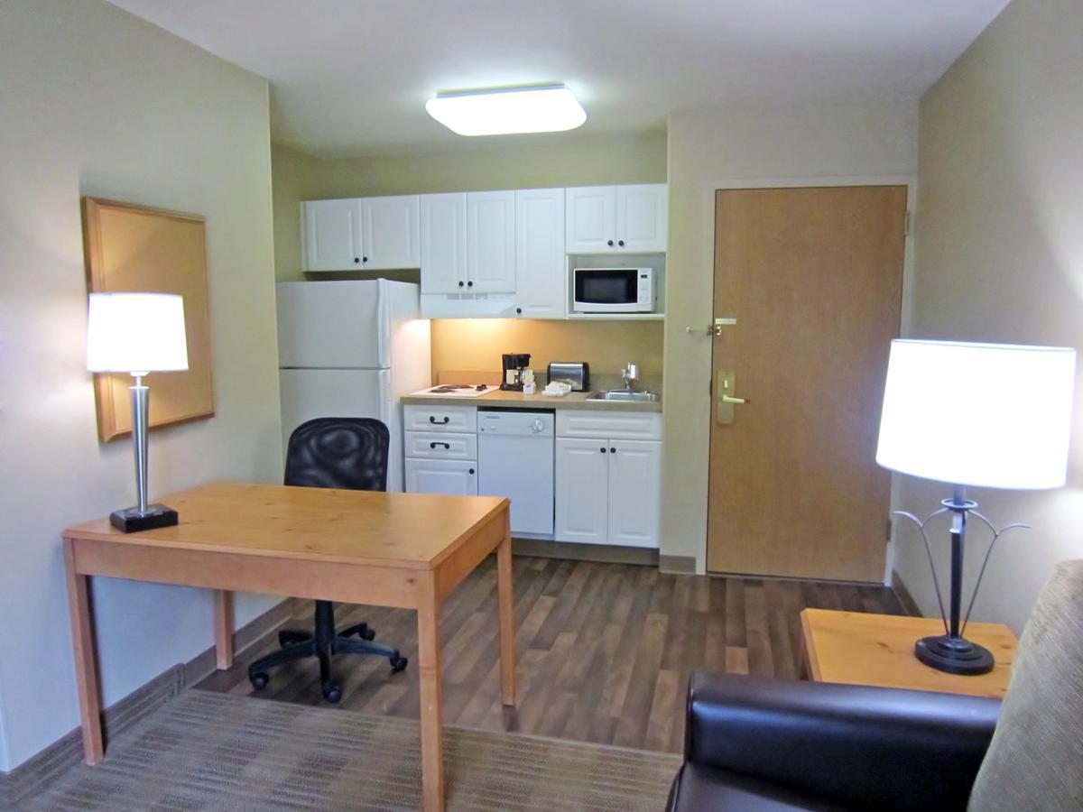 Extended Stay America Suites - Boston - Waltham - 32 4Th Ave Exterior photo