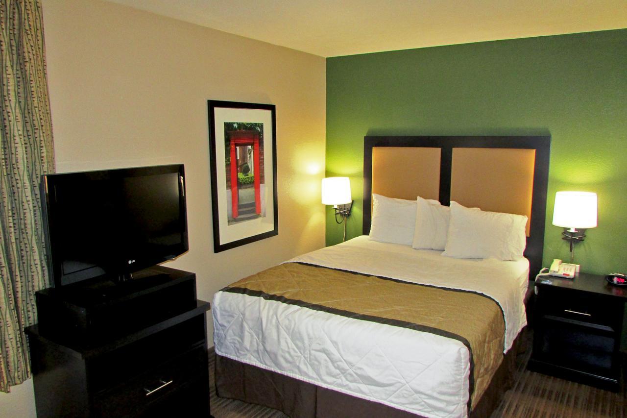 Extended Stay America Suites - Boston - Waltham - 32 4Th Ave Exterior photo